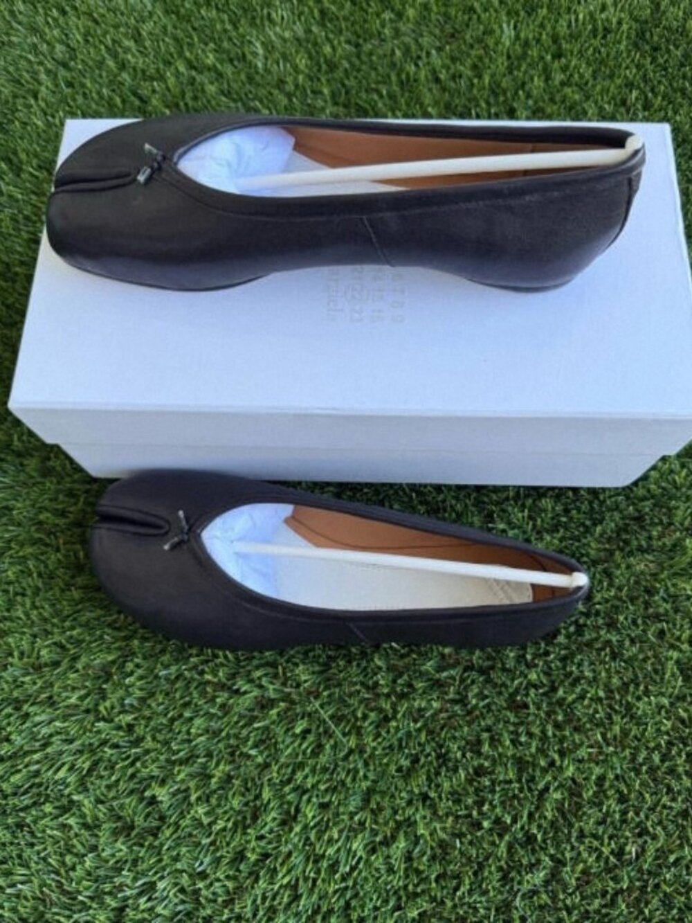 Maison Margiela Tabi Flats – Black, with Original Box - Picture 5 of 5